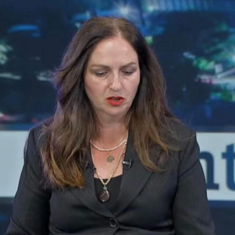 Arbërie Nagavci s’e di sa kushtuan librat për këtë vit shkollor, por thotë se ishin ‘më shtrenjtë’