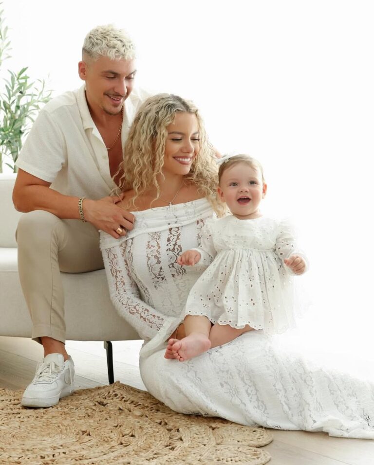 Ueda dhe Arlindi ndajnë momente nga ditëlindja e parë e vajzës së tyre