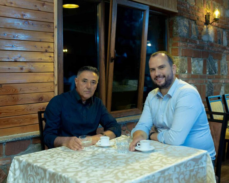 Ish-kryetari i Kamenicës i bashkohet Qëndron Kastratit: Jemi bashkë drejt fitorës së sigurt