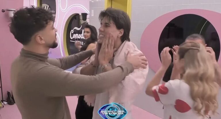 Video/ Toney nuk kursen as Klodin: Ka përdorur lojën e biseksualit