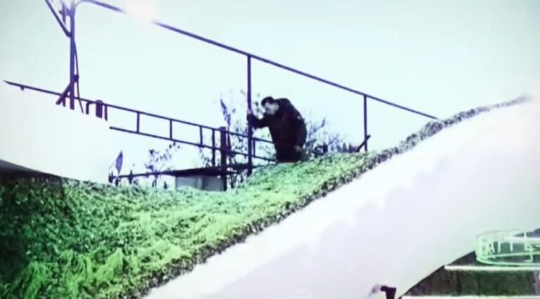 Banori kalon murin e shtëpisë se Big Brother, ngjashëm siç kishte bërë Gjesti dikur