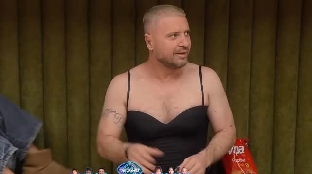 Video/ I veshur si grua dhe me sytjena, Labi dhuron show