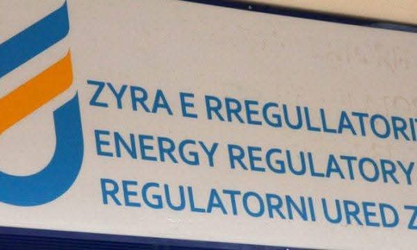 ZRrE me sqarim publik lidhur me trajtimin e borxhit të keq në procesin tarifor
